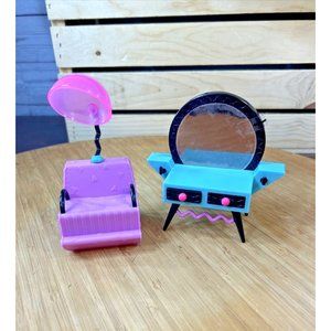 LOL Surprise OMG DollHouse Furniture Salon Chair & Vanity Bureau w/ mirror Toys